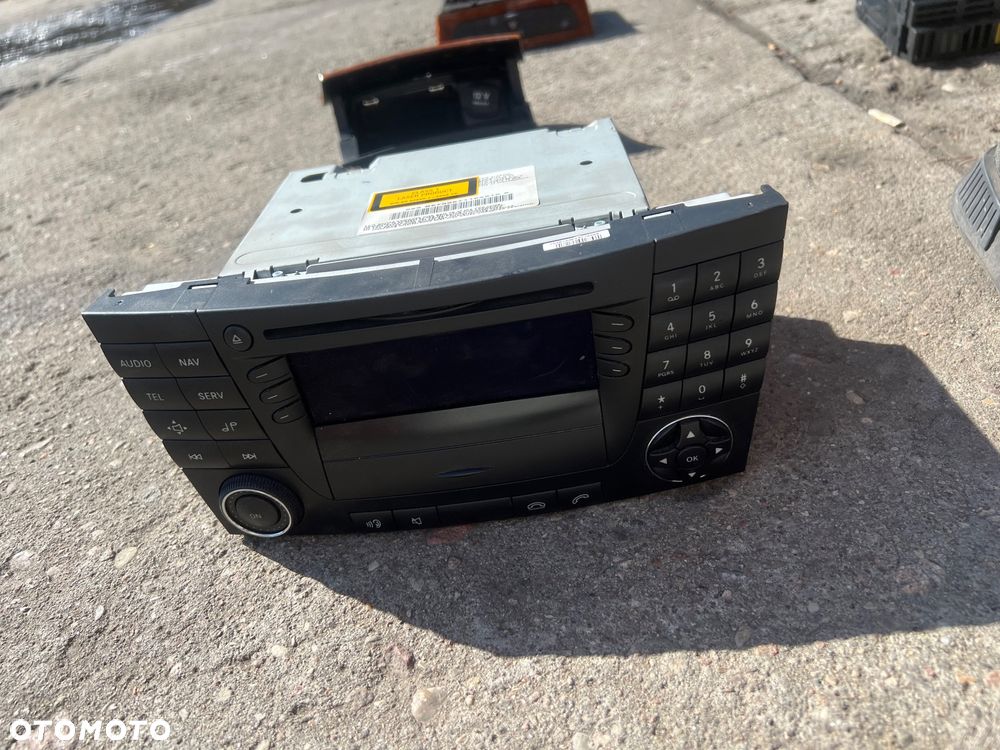 Mercedes w211 w 211 lift radio panel sterowania licznik schowek moduł komfortu moduł haka moduł air bag moduł pdc włącznik świateł lewarek biegów - 9