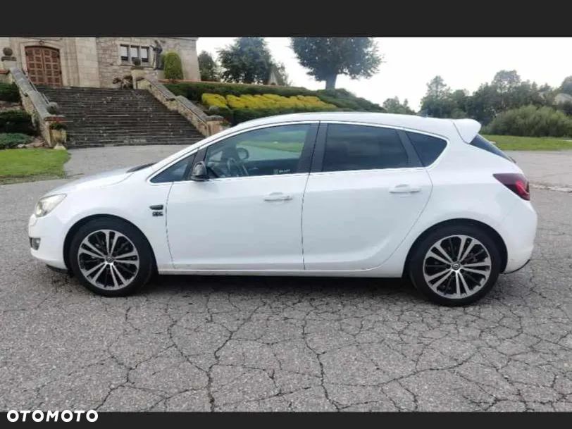 Opel Astra 1.6 T Sport - 8