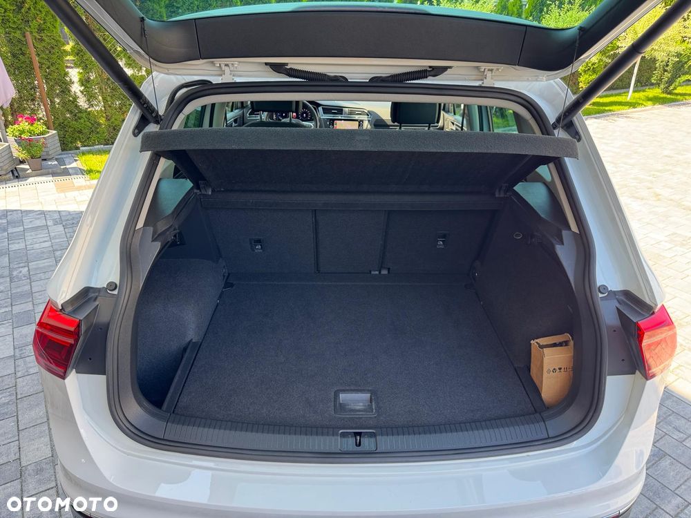Volkswagen Tiguan 2.0 TDI SCR 4Mot Elegance DSG - 8