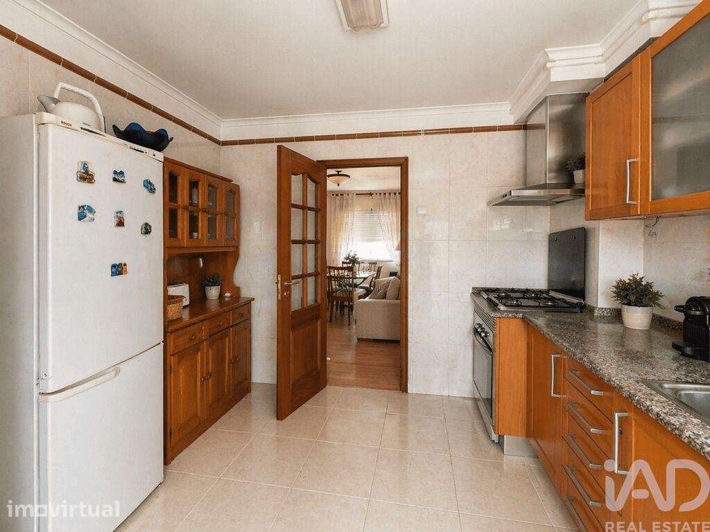 Apartamento T3 em Alhandra, São João dos Montes e Calhandriz de 75,2 m - Grande imagem: 2/28