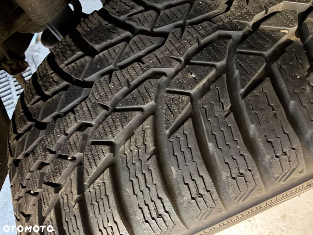 Mercedes-Benz Klasa C 180 K BlueEff Avantgarde - 24