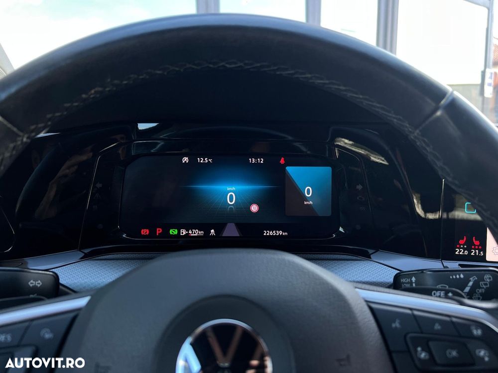 VOLKSWAGEN Golf 2022 — imagine 54