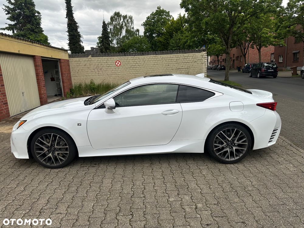 Lexus RC - 6