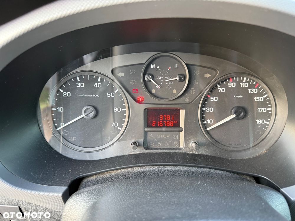 Peugeot Partner - 18