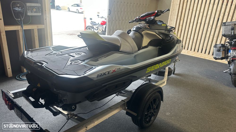 Sea-Doo RXT -X RS - 2