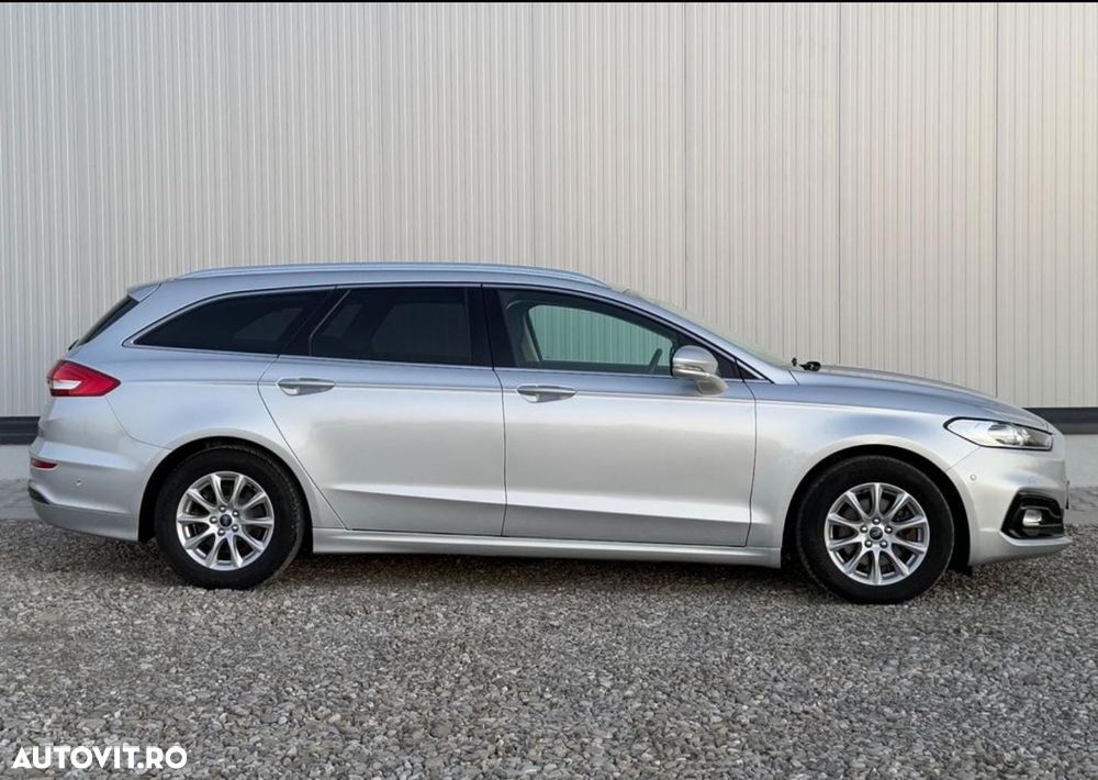 Ford Mondeo 2.0 TDCi Powershift Titanium - 5