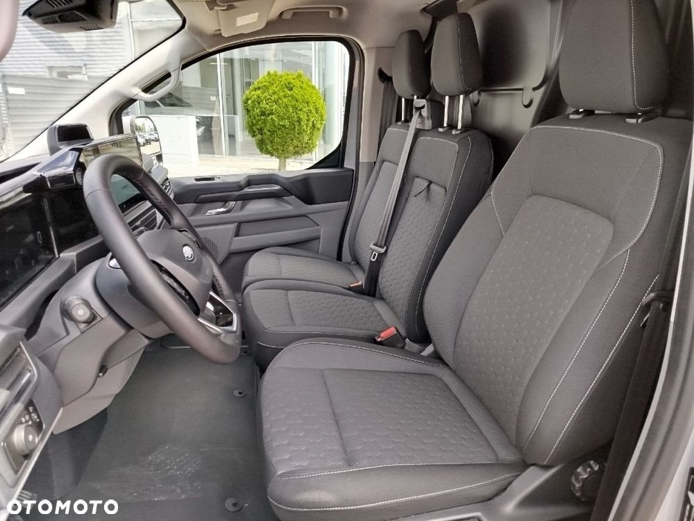 Ford Transit Custom - 12