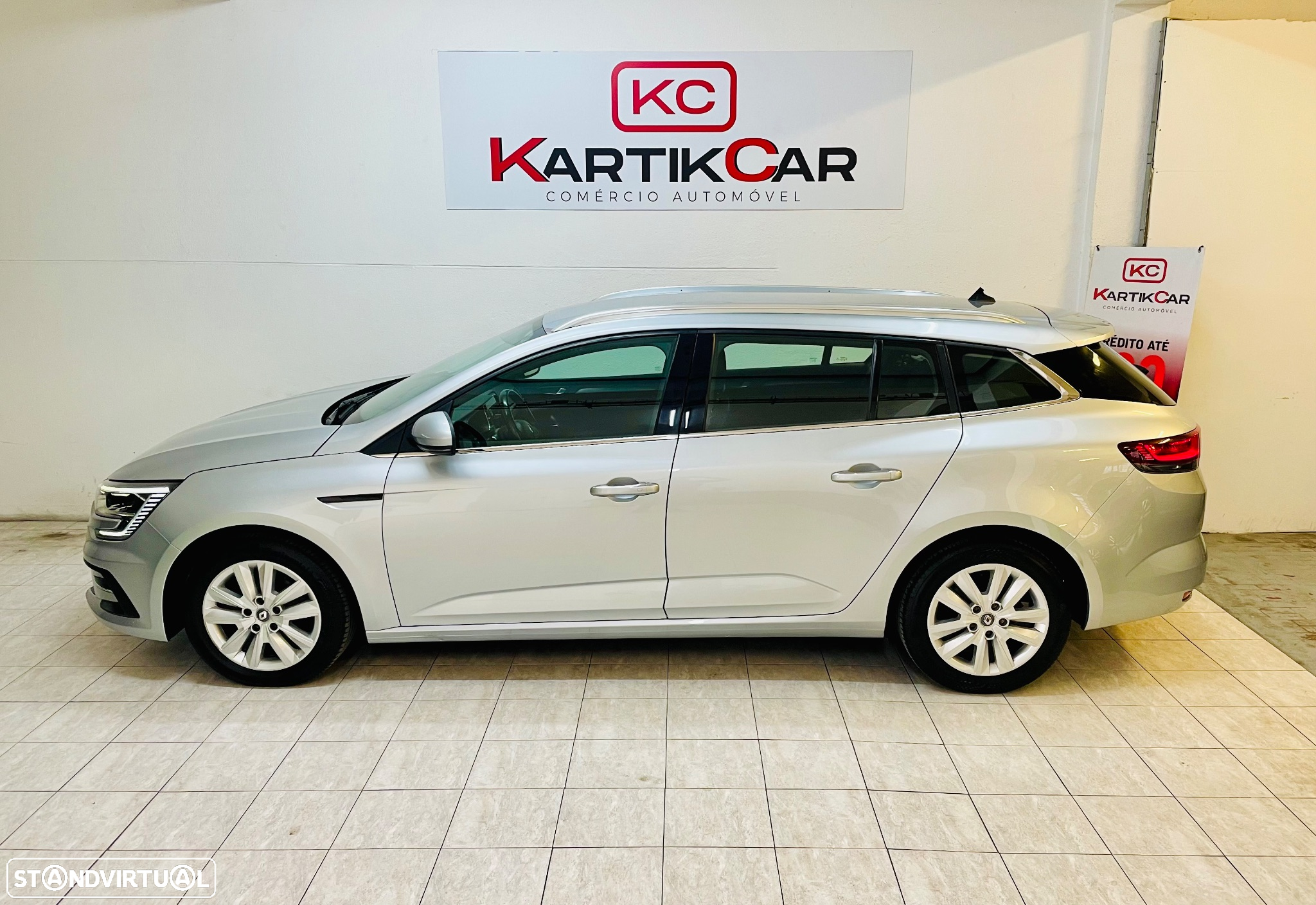 Renault Mégane Sport Tourer BLUE dCi 115 INTENS - 6
