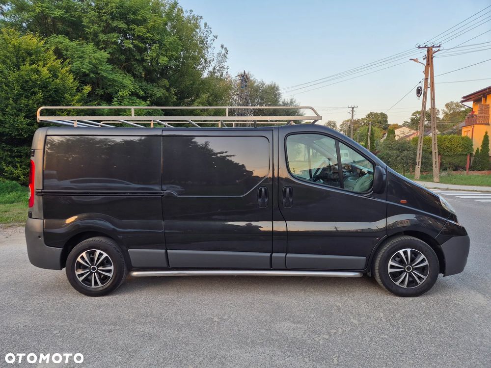 Opel Vivaro - 14