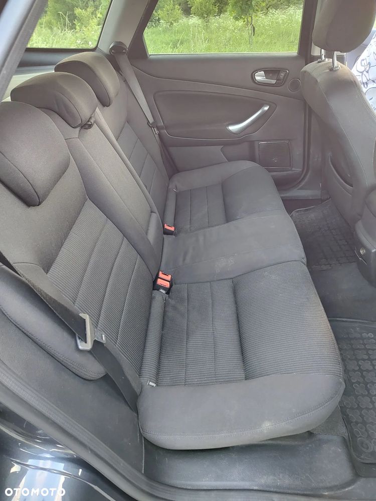 Ford Mondeo 2.0 TDCi Titanium - 13