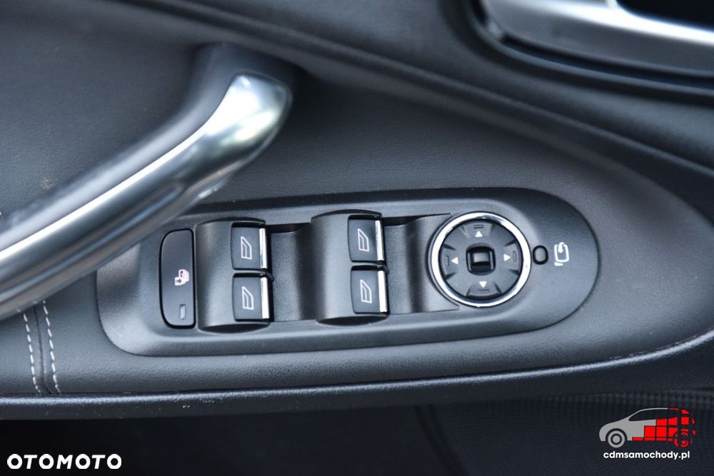 Ford S-Max - 16