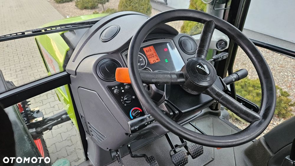 Claas Axos 320 CX - 18