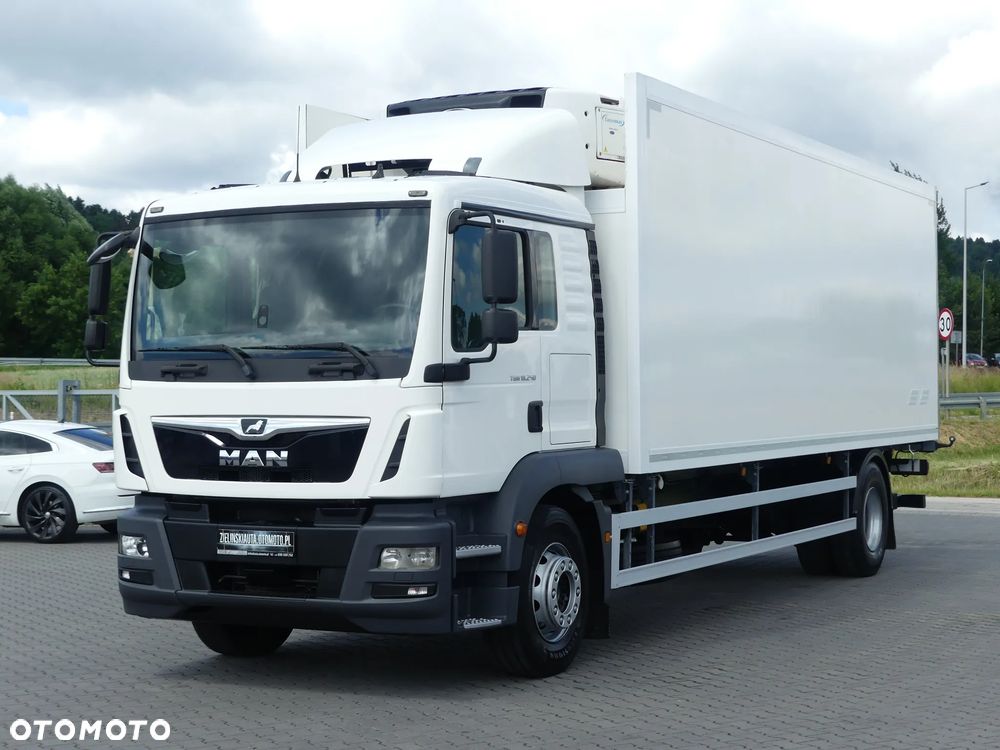 MAN TGM 18.250 / CHŁODNIA + WINDA / KABINA SYPIALNA / EURO 6 / - 2