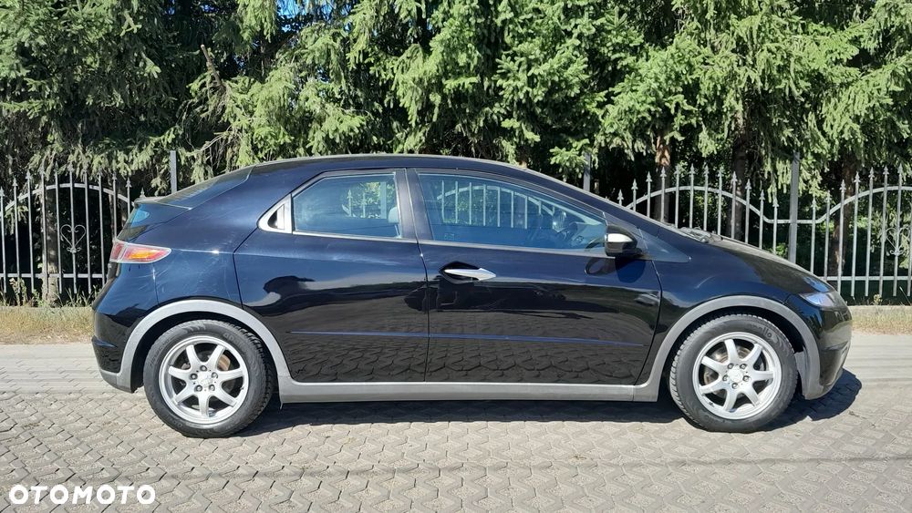Honda Civic 1.8 Comfort - 4