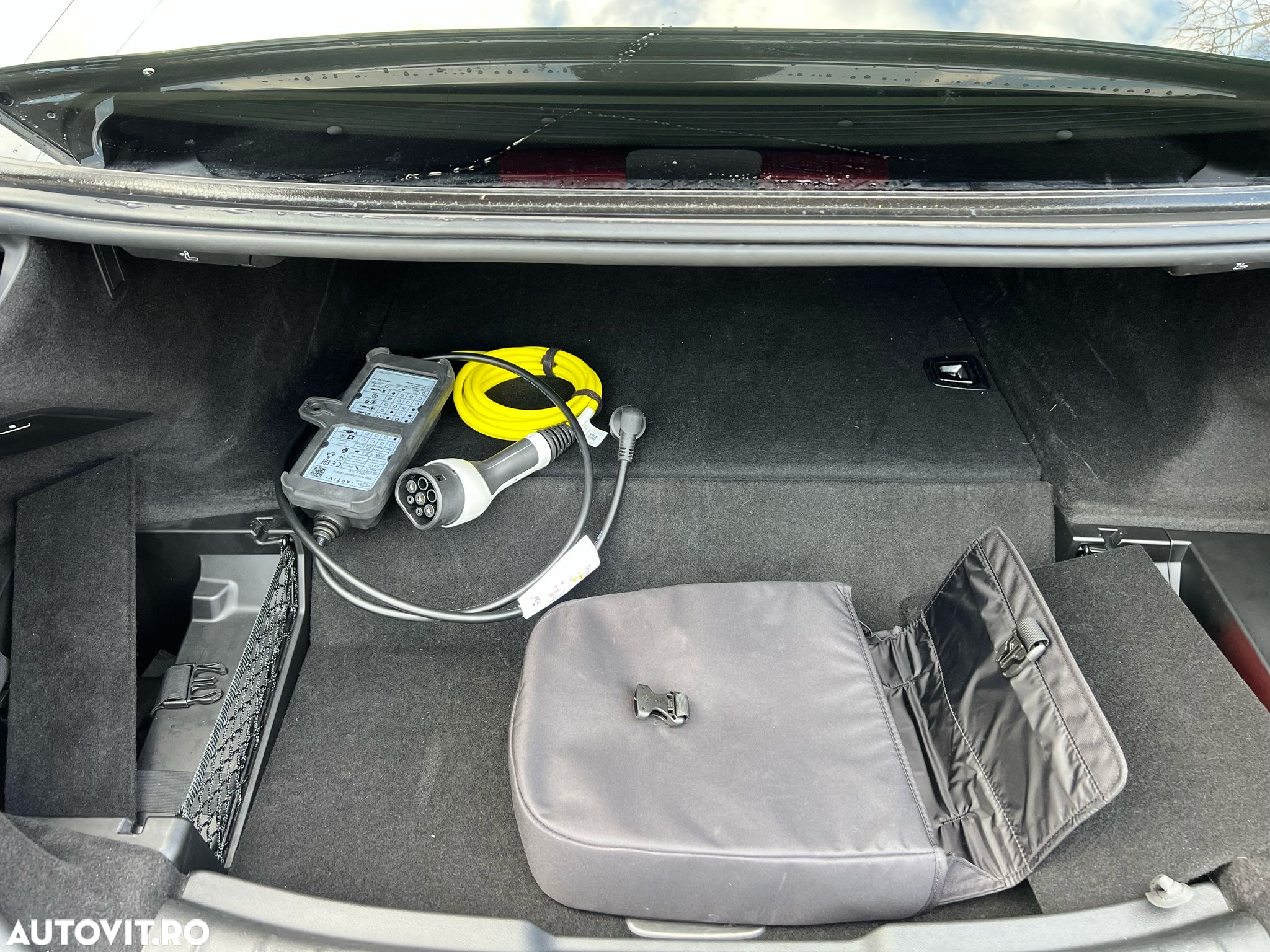 BMW Seria 5 530e Aut. - 10