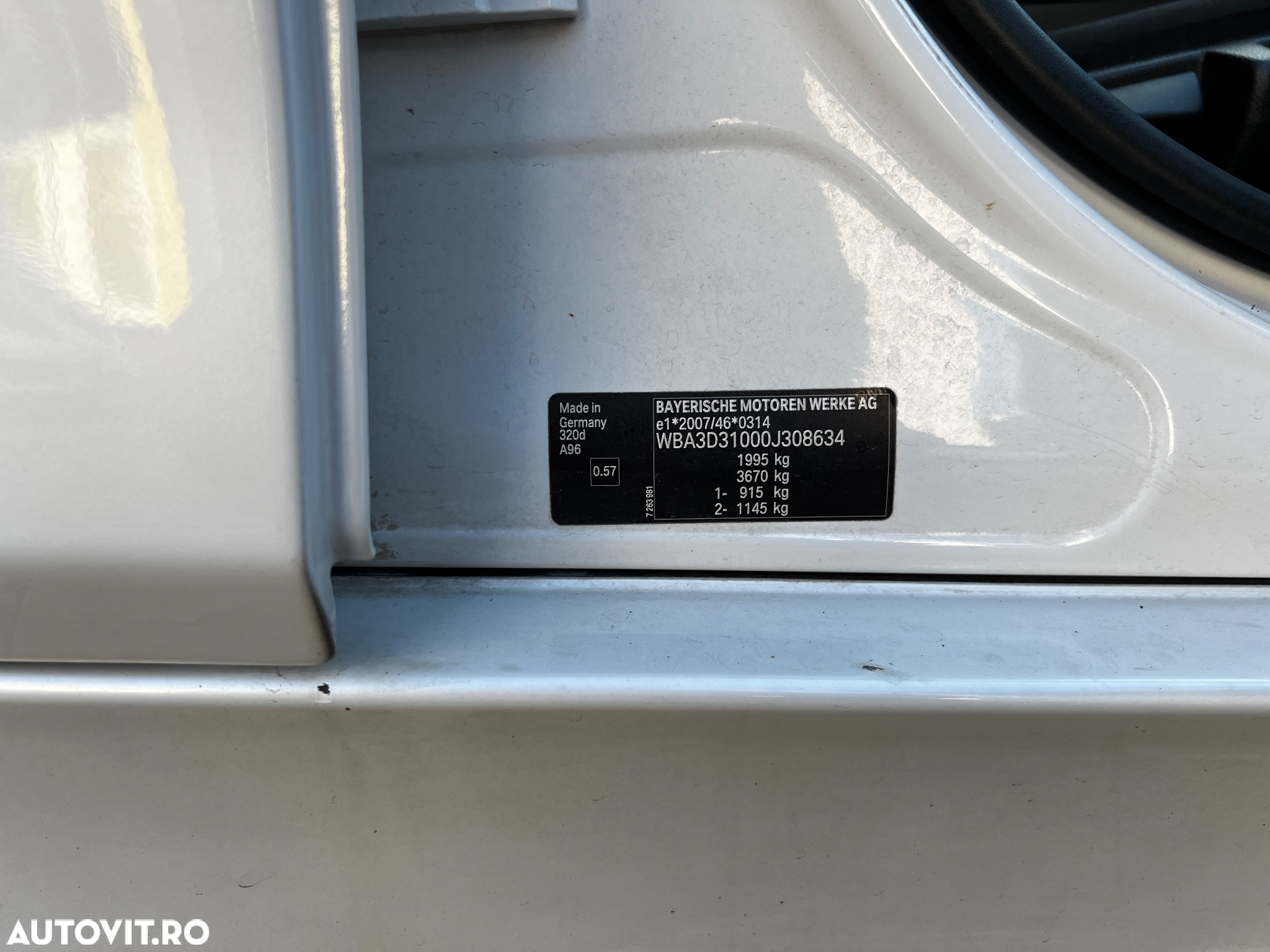 BMW Seria 3 320d - 18