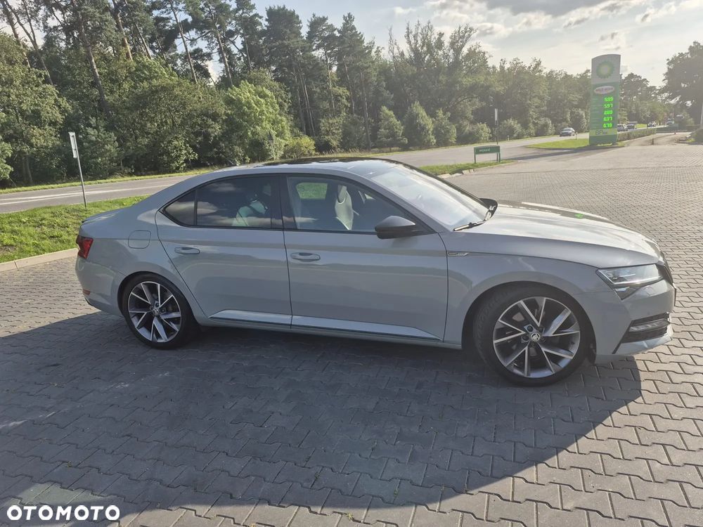 Skoda Superb 2.0 TDI SCR 4x4 Sportline DSG - 22