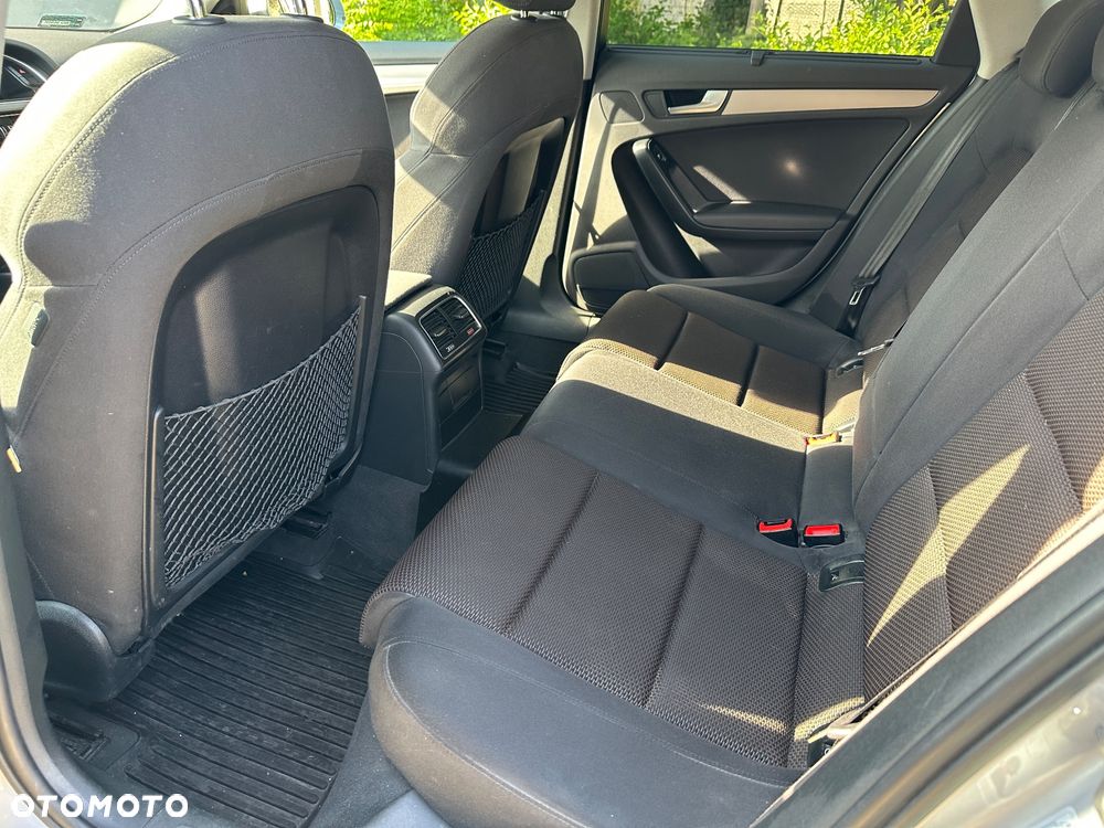 Audi A4 Allroad 2.0 TDI Quattro S tronic - 12