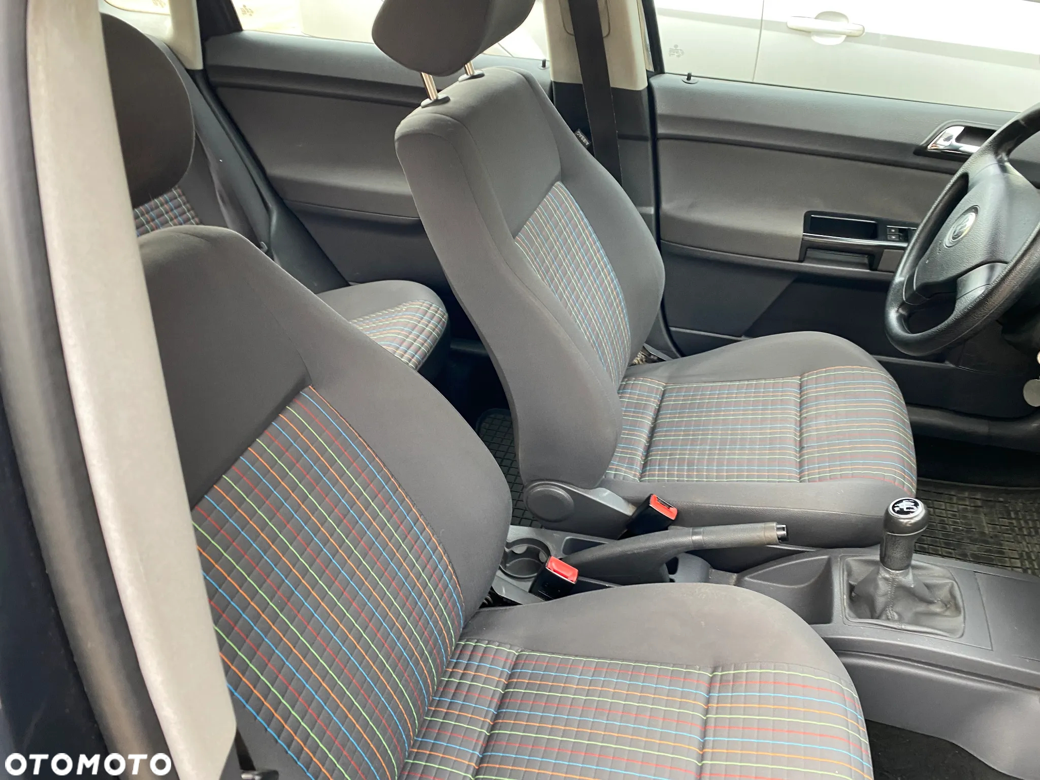 Volkswagen Polo 1.2 12V Comfortline - 20