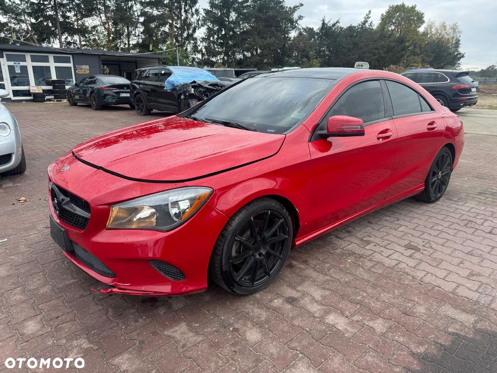 Mercedes-Benz CLA 250 7G-DCT - 4