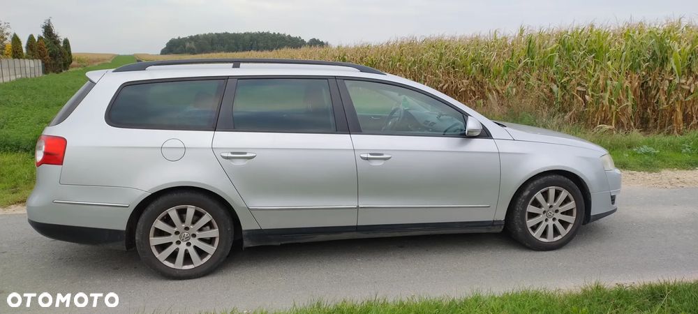 Volkswagen Passat 1.9 TDI Comfortline - 13