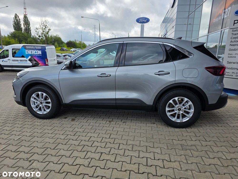Ford Kuga - 4