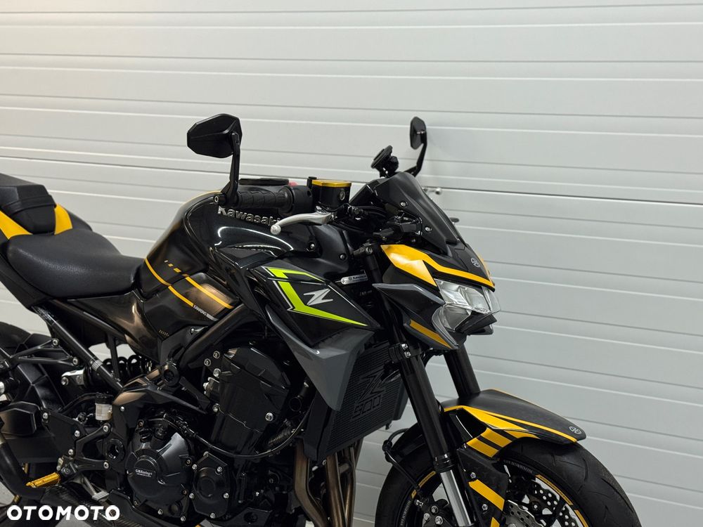 Kawasaki Z - 6