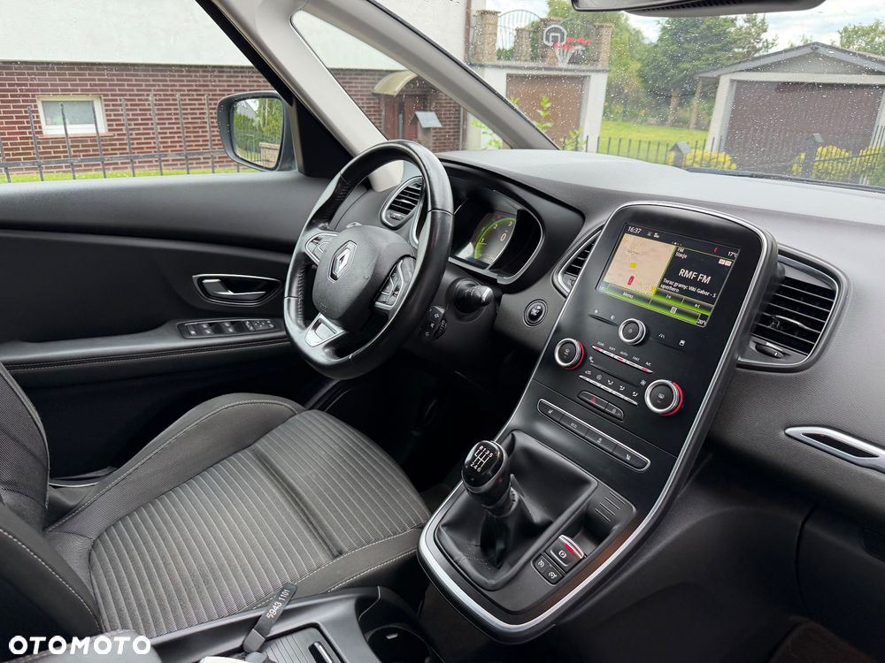 Renault Scenic 1.5 dCi Energy Life EU6 - 17