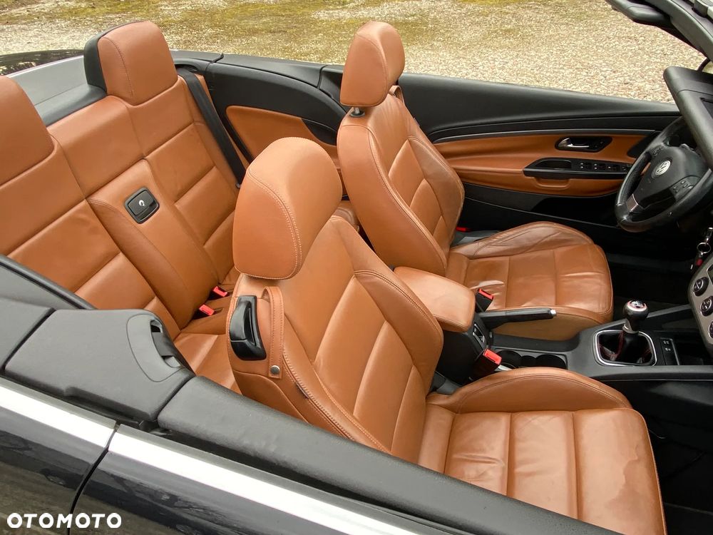 Volkswagen Eos - 10