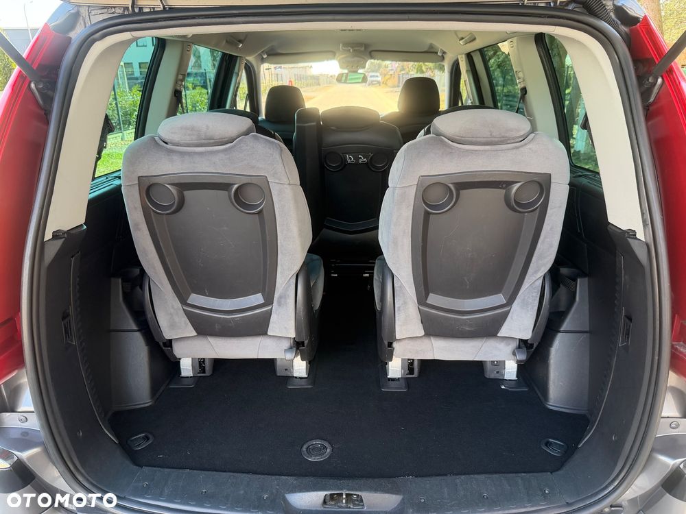 Citroën C8 HDi 165 Exclusive - 22