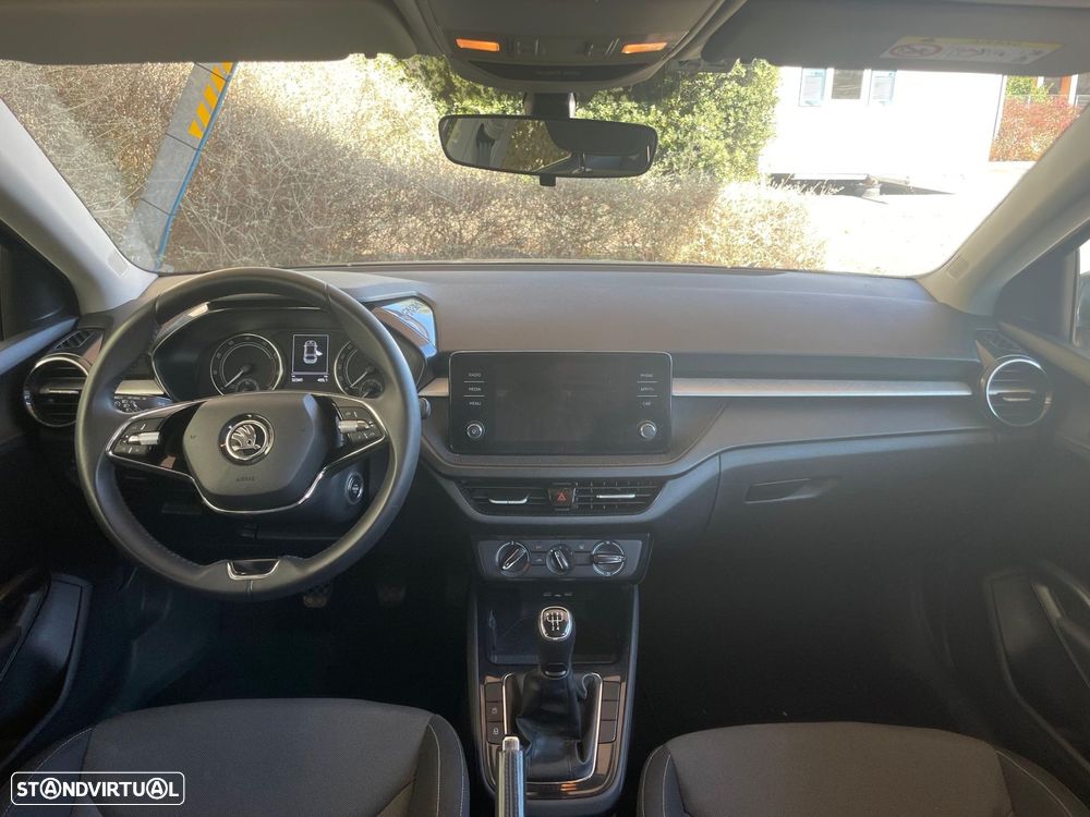 Skoda Fabia 1.0 MPI Ambition - 19