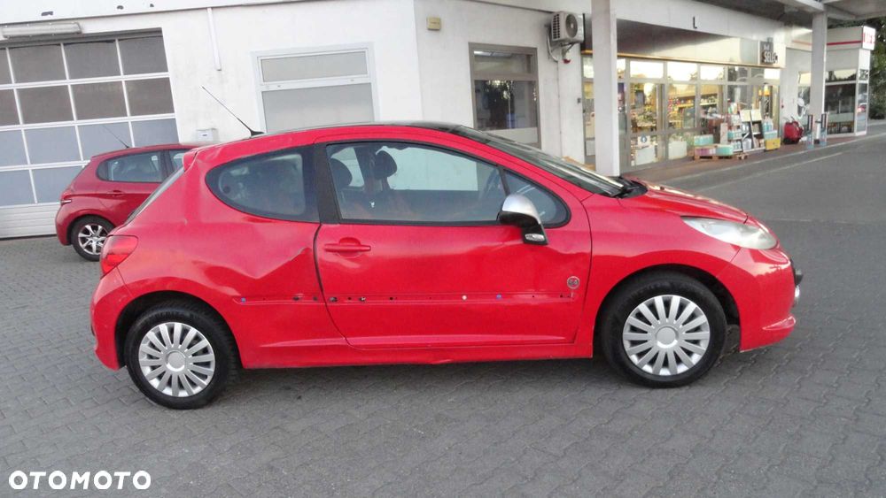 Peugeot 207 - 3