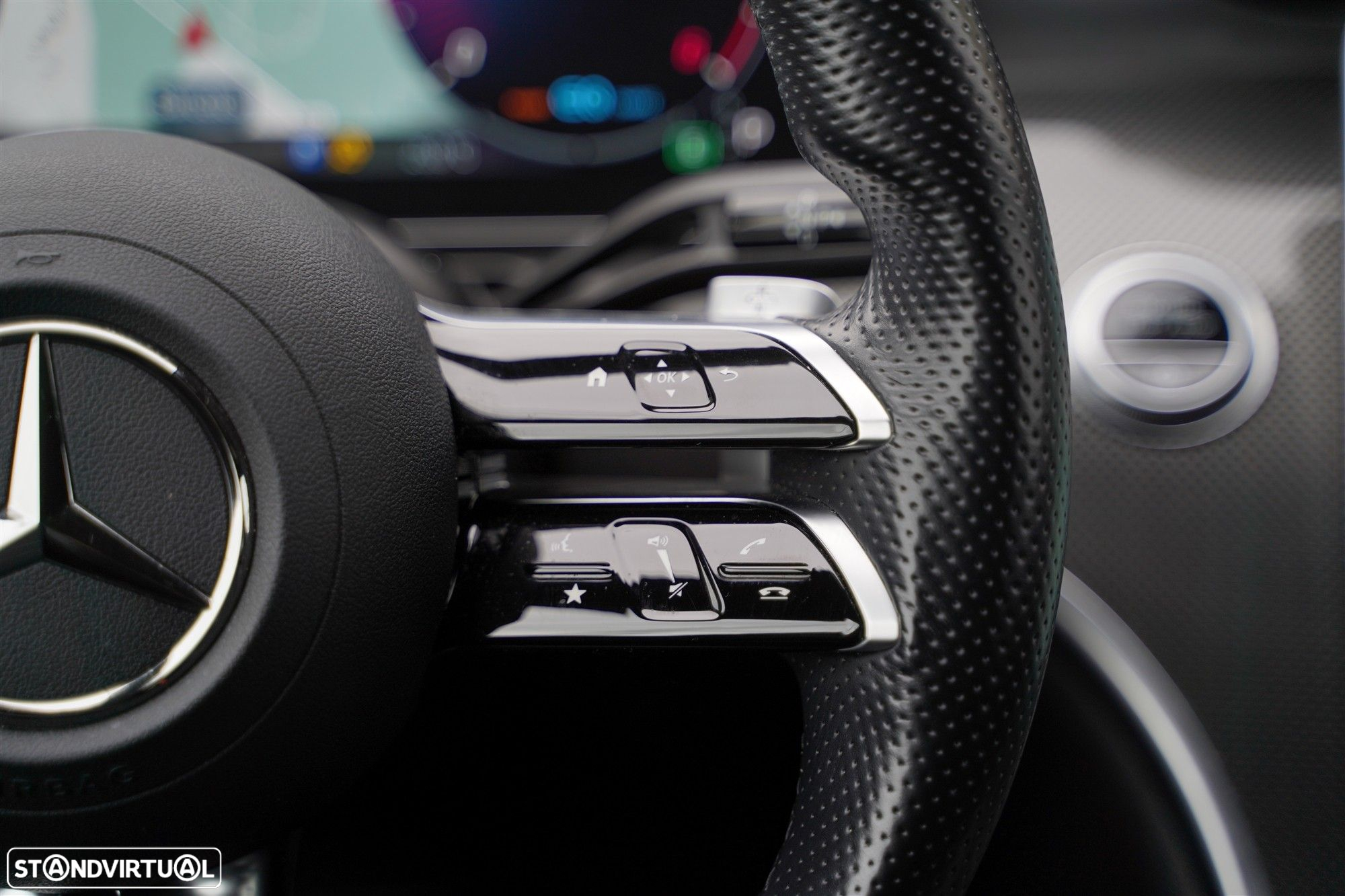 Mercedes-Benz C 300 d AMG Line - 19