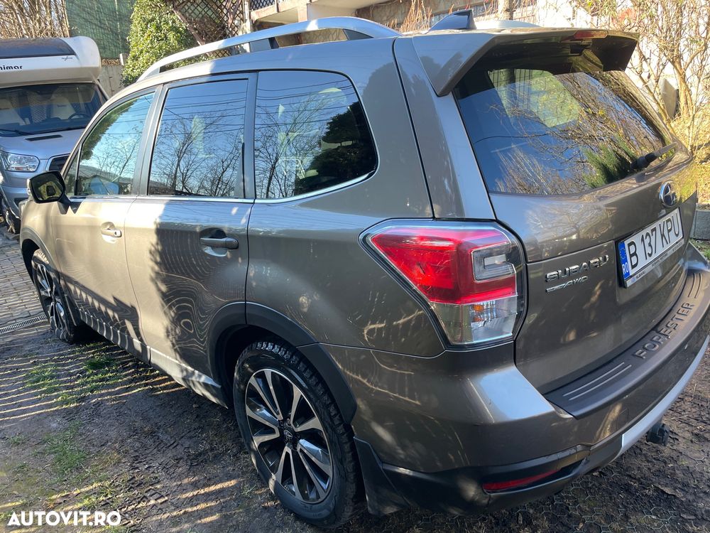 Subaru Forester 2.0XT CVT Sport - 13
