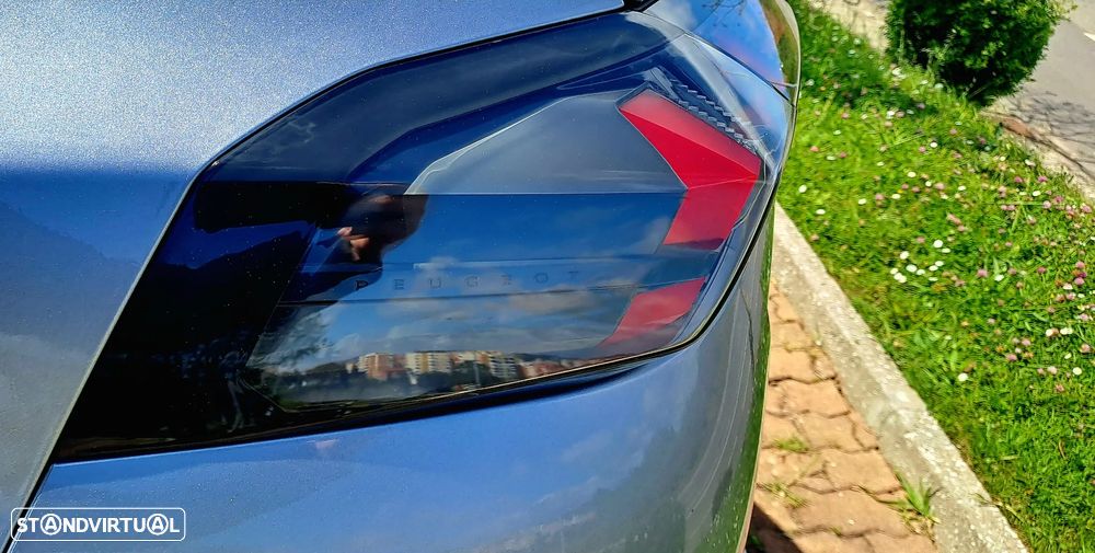 Peugeot e-2008 50 kWh Allure Pack - 44