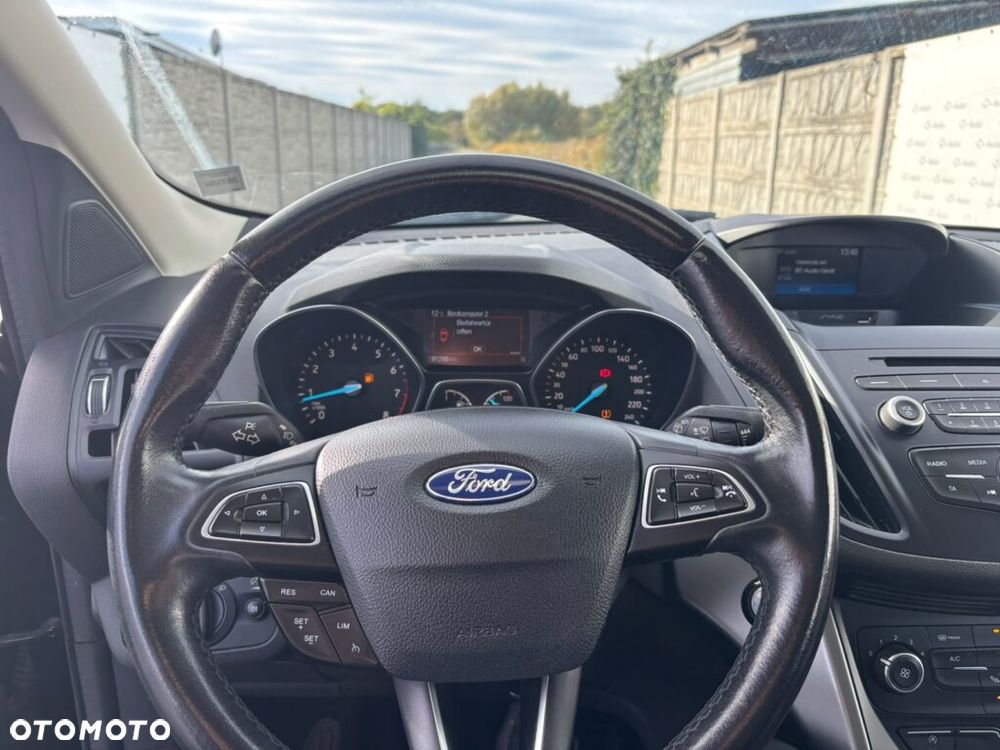 Ford Kuga 1.5 EcoBoost 2x4 Trend - 8