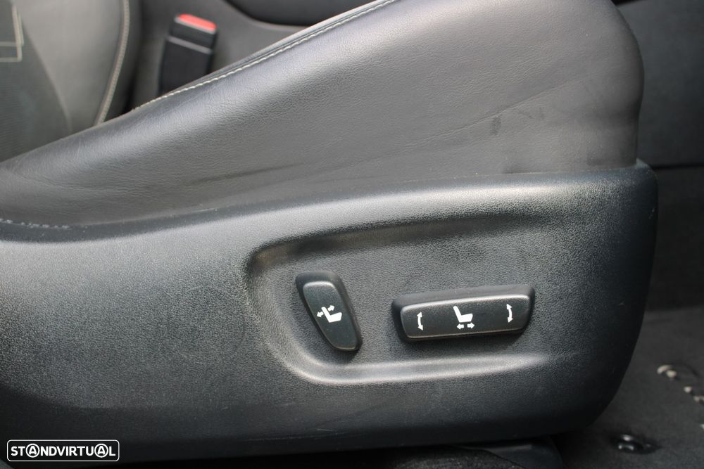 Lexus NX 300h Executive - 25