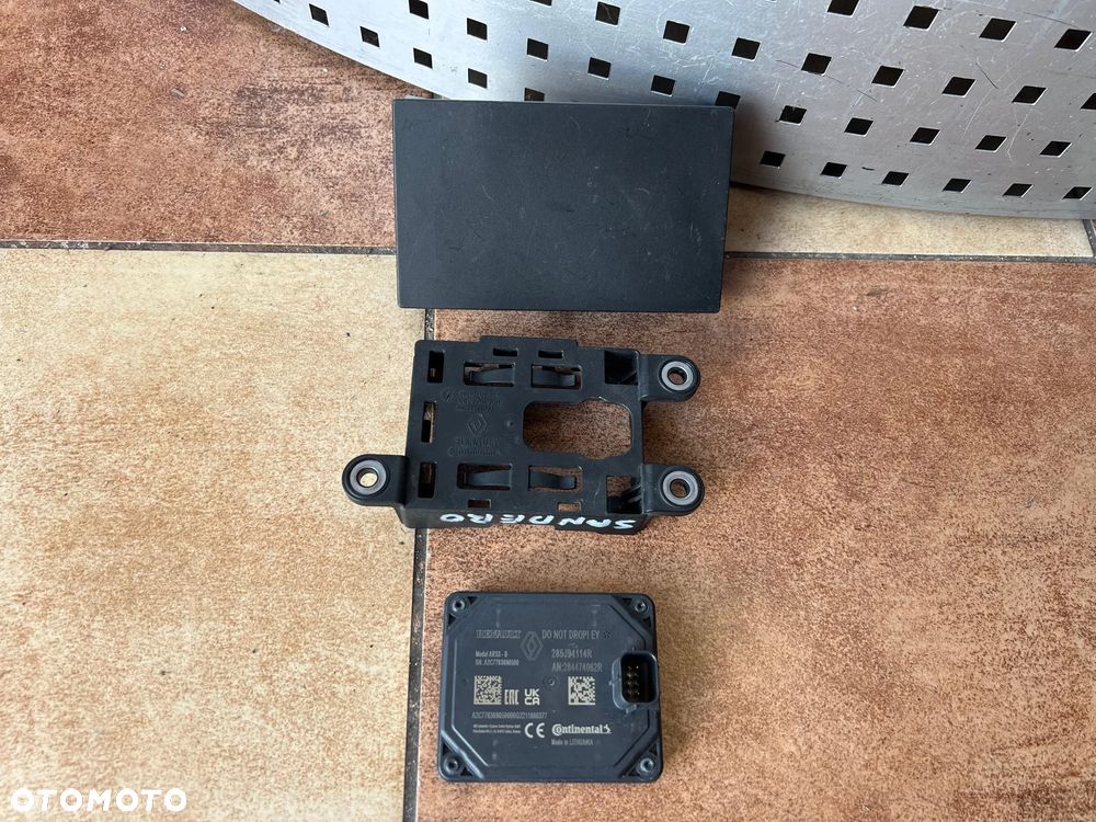 RADAR SENSOR MODUŁ  DISTRONIC DACIA SANDERO III LOGAN JOGGER 2022 285J94114R 284474062R 285J98106R 284476294R - 2