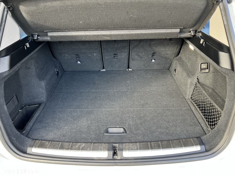 BMW X1 xDrive25d Sport Line - 32