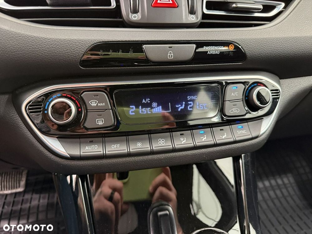 Hyundai i30 - 22