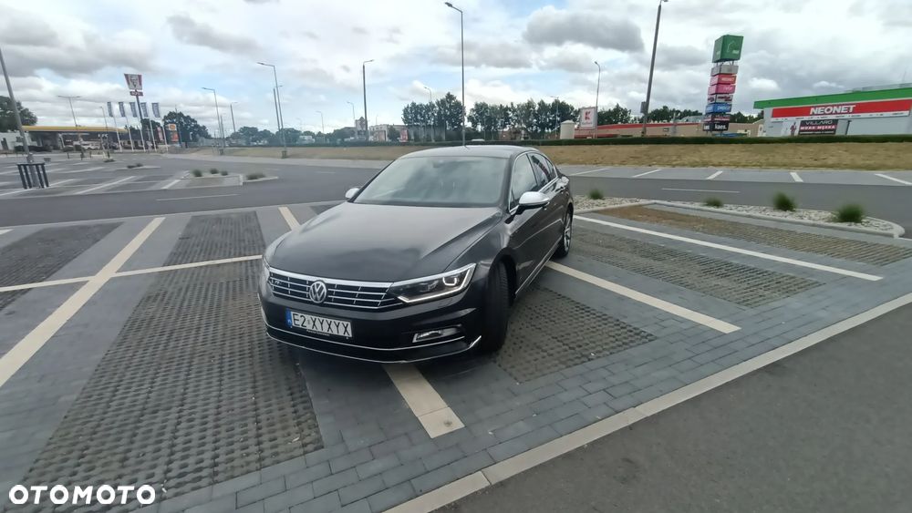 Volkswagen Passat 2.0 TDI BMT Highline - 13