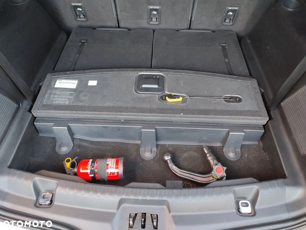 Ford S-Max - 39