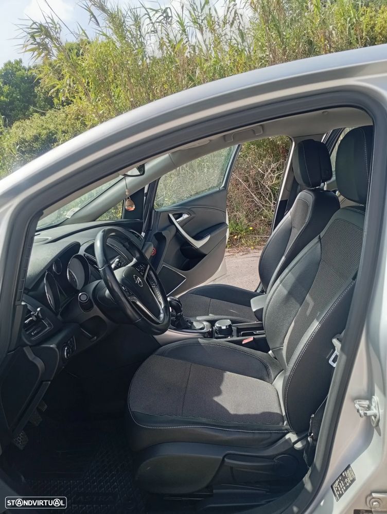 Opel Astra 1.7 CDTI Cosmo - 10