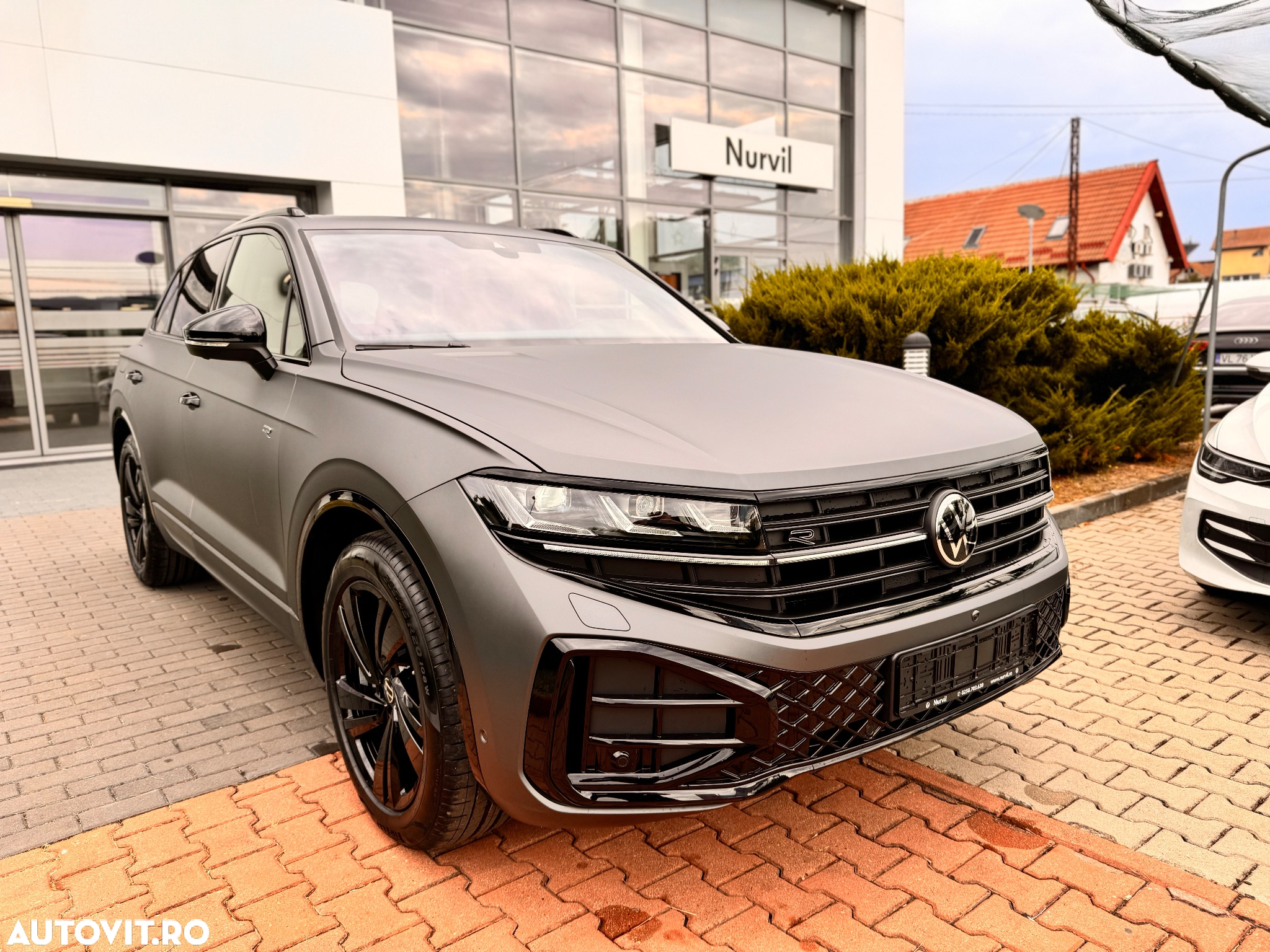 Volkswagen Touareg V6 TDI 4MOTION R-Line - 6