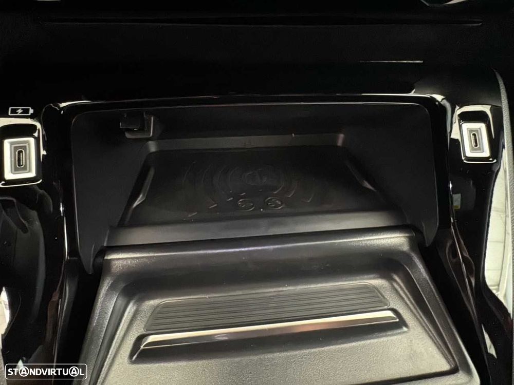 Peugeot 2008 1.2 PureTech Allure - 15