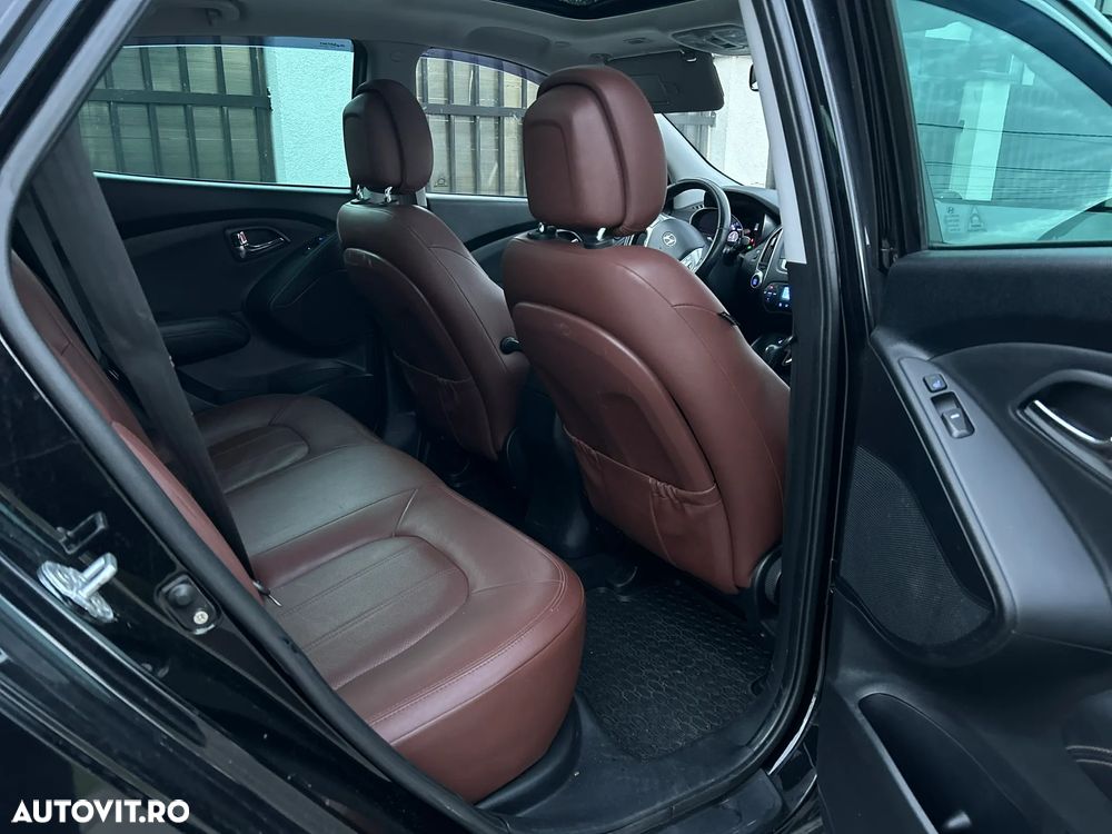 Hyundai ix35 ver-2-0-crdi-4wd-automatik-luxury - 12