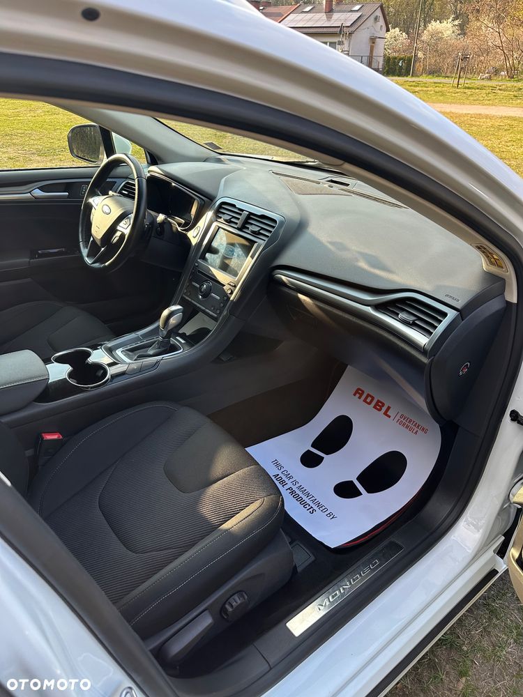 Ford Mondeo 2.0 TDCi Titanium PowerShift - 19