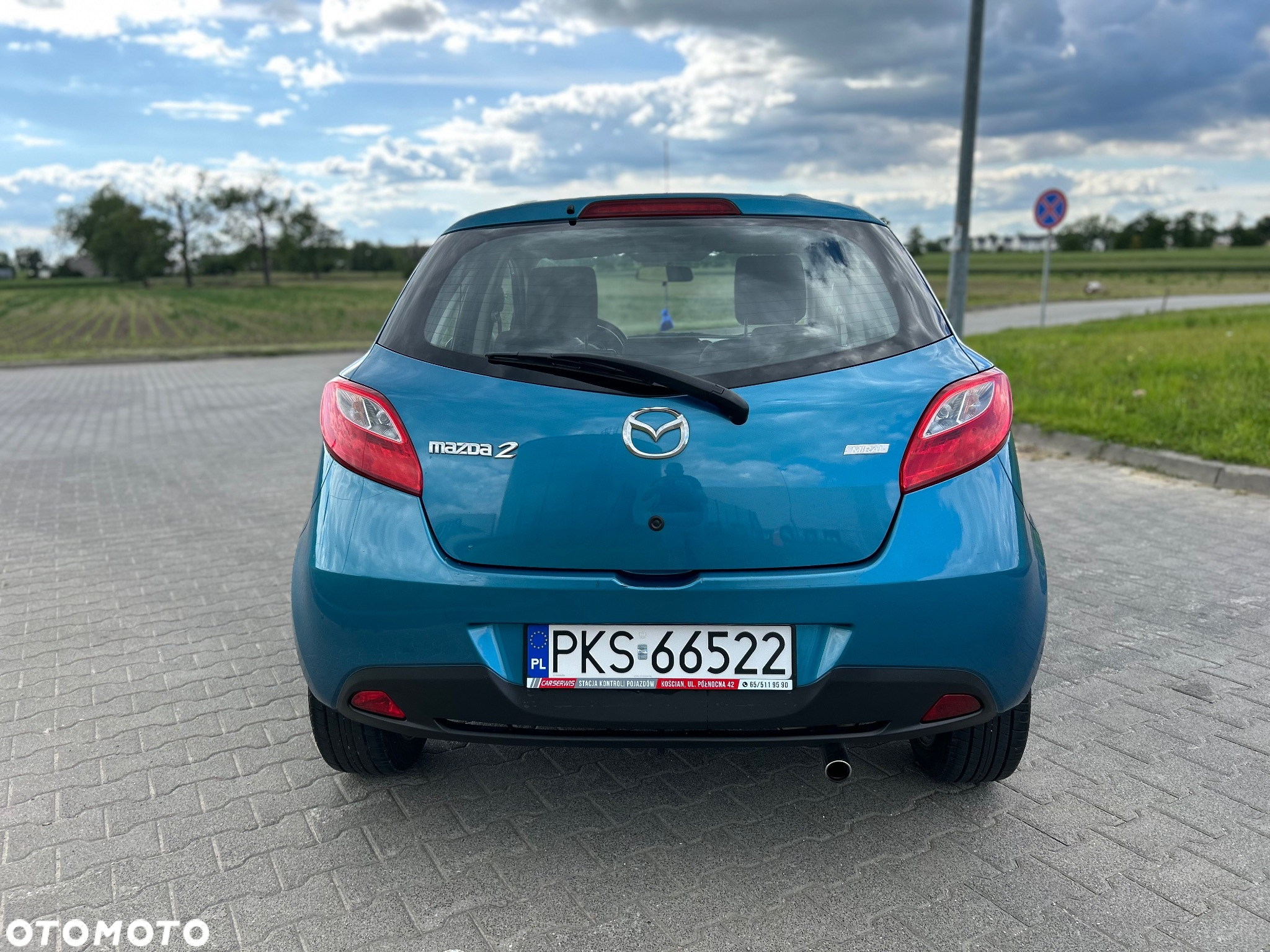 Mazda 2 - 4