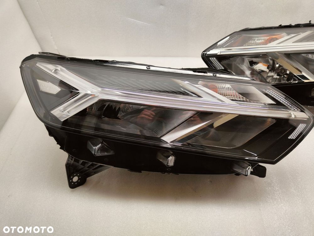 dacia sandero stepway full led komplet lamp przód 260102586r, 260605914r - 2