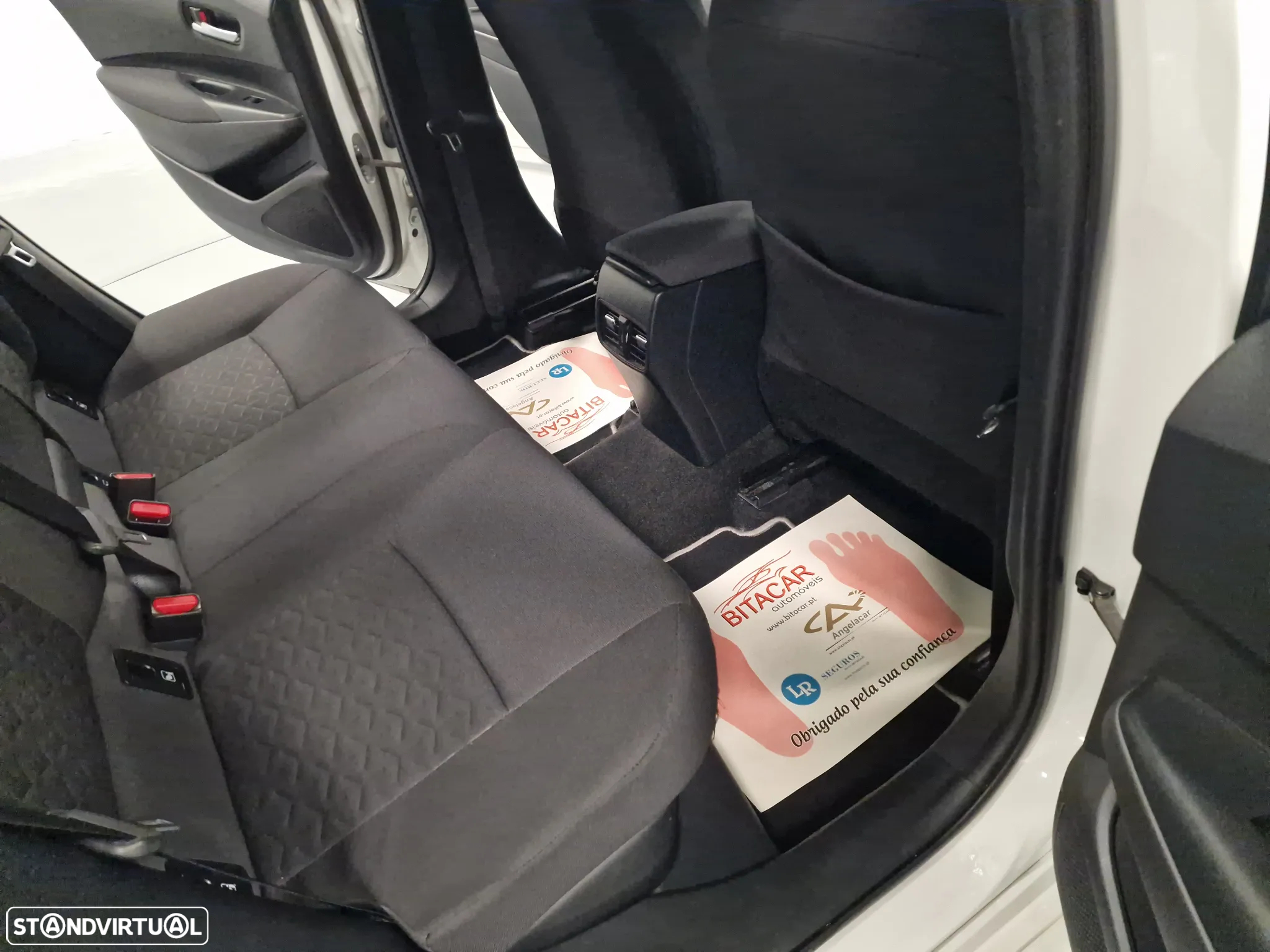 Toyota Corolla Touring Sports 1.8 Hybrid Comfort - 28